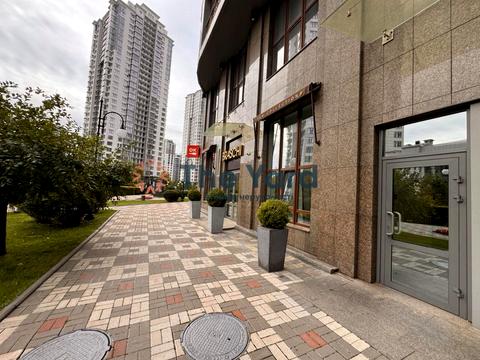 коммерческая по адресу Киев, Андрея Верхогляда ул. (Михайла Драгомирова), 16