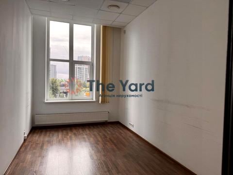 коммерческая по адресу Киев, Андрея Верхогляда ул. (Михайла Драгомирова), 16