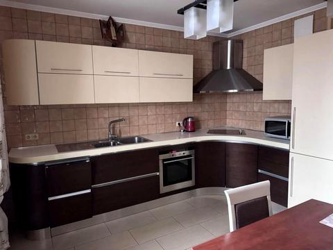 квартира по адресу Александра Мишуги ул., 8