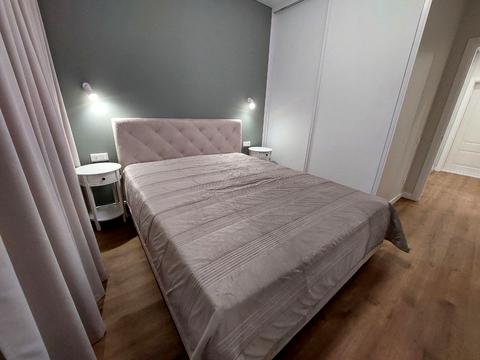 квартира за адресою Салютна вул., 2к6