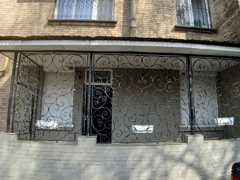 комерційна за адресою Казимира Малевича вул. (Боженка), 40