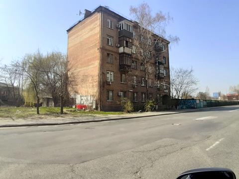 комерційна за адресою Казимира Малевича вул. (Боженка), 40