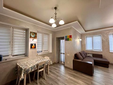 будинок за адресою Героїв вул.