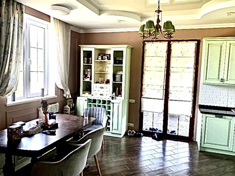 будинок за адресою Лугова вул.