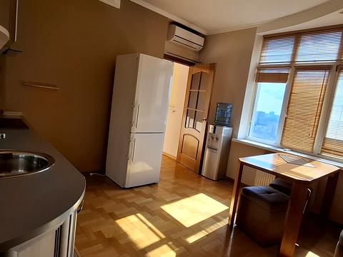 квартира за адресою Валерія Лобановського просп. (Червонозоряний), 4-Б