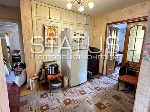 будинок за адресою с. Човно-Федорівка, Миру