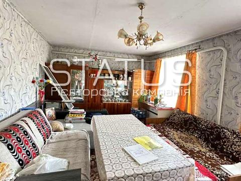 будинок за адресою с. Човно-Федорівка, Миру