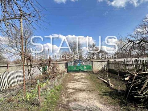 будинок за адресою с. Човно-Федорівка, Миру