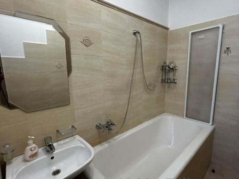 квартира за адресою Пекарська вул., 3