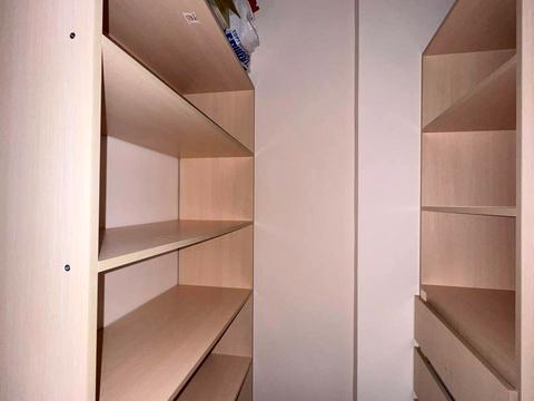 квартира за адресою Гранітна вул., 1