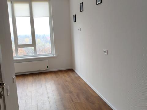 комерційна за адресою Василя Стуса вул., 35-Б