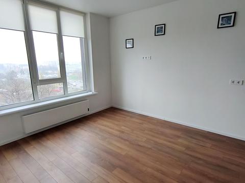 комерційна за адресою Василя Стуса вул., 35-Б