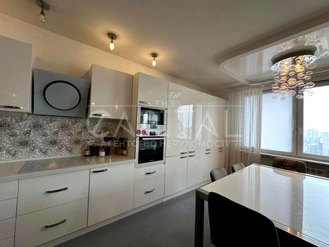 квартира за адресою Голосіївський просп. (40-річчя Жовтня), 58