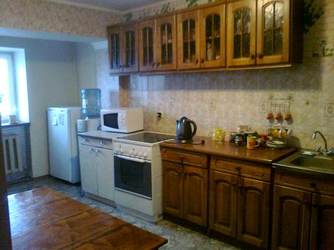 комерційна за адресою Анни Ахматової вул., 5