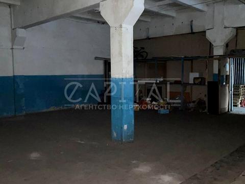 комерційна за адресою Саперно-Слобідська вул., 25