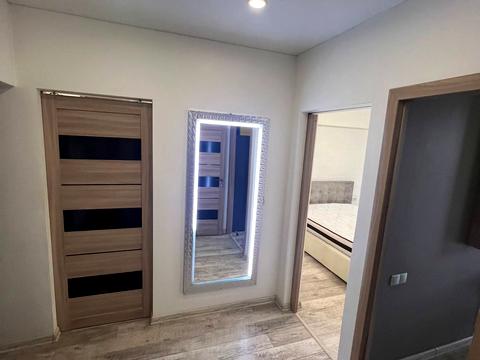 квартира по адресу Володимирська ул., 1