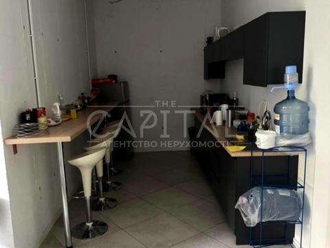 комерційна за адресою Київ, Василя Тютюнника вул. (Анрі Барбюса), 28-А