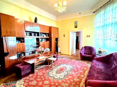 квартира по адресу Верхратского ул., 11а