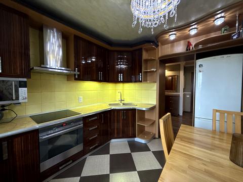 квартира за адресою Одеса, Середньофонтанська вул., 12а