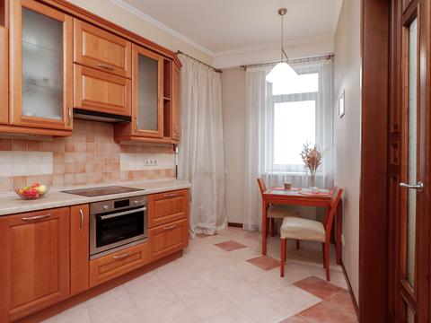 квартира за адресою Євгена Коновальця вул. (Щорса), 36-Б