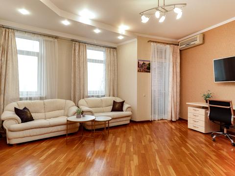 квартира за адресою Євгена Коновальця вул. (Щорса), 36-Б