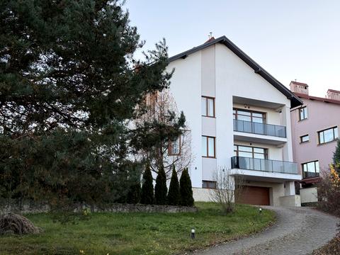 будинок за адресою Озерна, 18