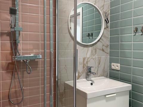 квартира по адресу Ревуцкого ул., 40-В