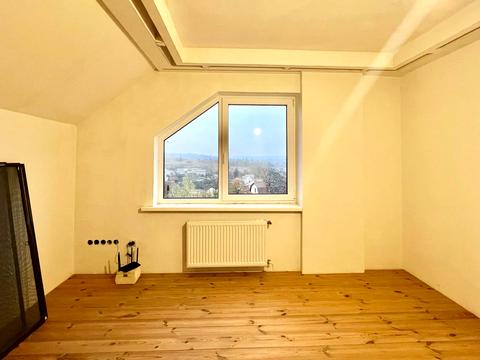 будинок за адресою Олега Кошового, 38