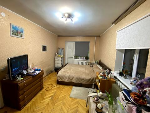 квартира за адресою Академіка Білецького вул., 9