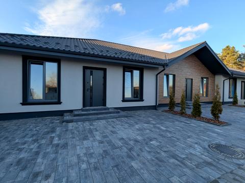 будинок за адресою Бориса Лятошинського вул. (1 Травня), 33