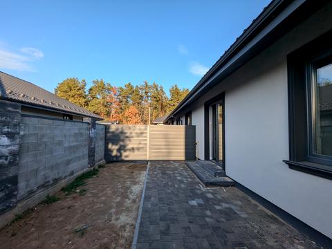 будинок за адресою Бориса Лятошинського вул. (1 Травня), 33