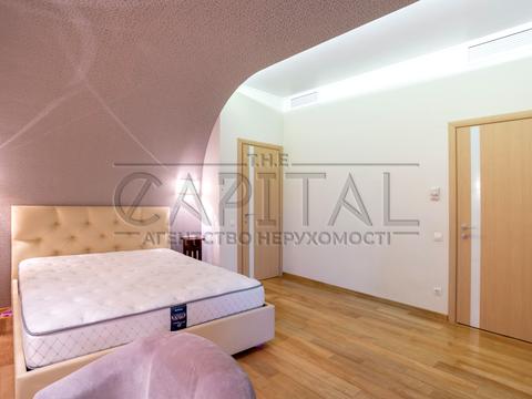 квартира за адресою Раїси Окіпної вул., 18