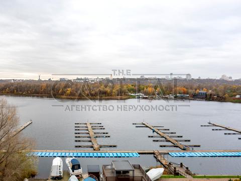 квартира за адресою Раїси Окіпної вул., 18