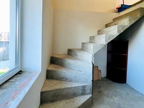 будинок за адресою Олега Кошового, 38