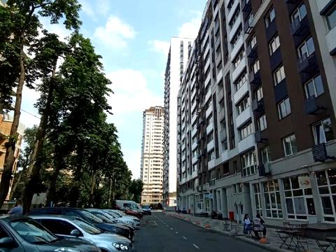 паркомісце за адресою Львівська вул., 15