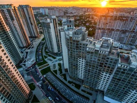 квартира за адресою Андрія Верхогляда вул. (Михайла Драгомирова), 8