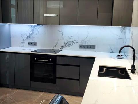 квартира по адресу Олеся Бердника ул., 1-Д