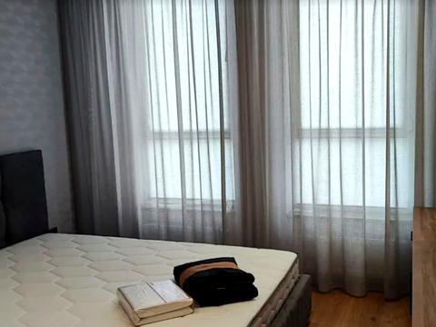 квартира по адресу Олеся Бердника ул., 1-Д