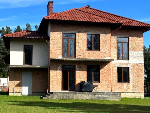 дом по адресу Підлісна