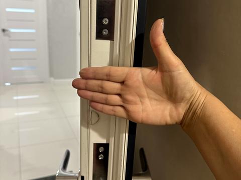 квартира за адресою Демяна Попова, 22