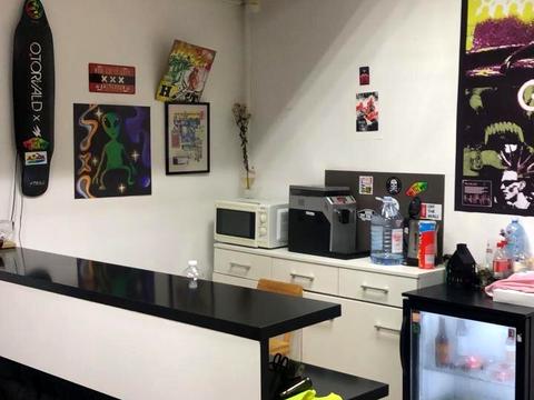 комерційна за адресою Січових Стрільців вул. (Артема), 40