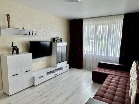 квартира за адресою Демяна Попова, 22