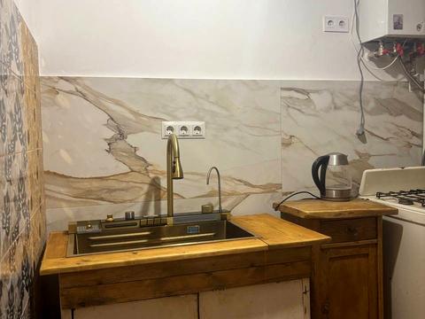 квартира за адресою Івана Пулюя вул., 10