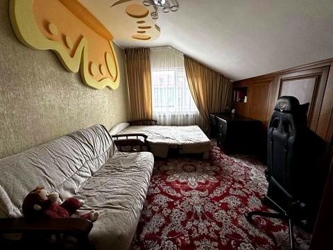 будинок за адресою Металургів вул.