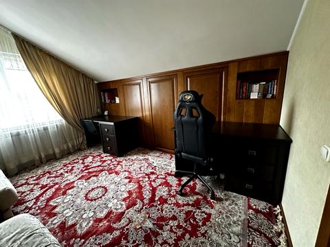 будинок за адресою Металургів вул.