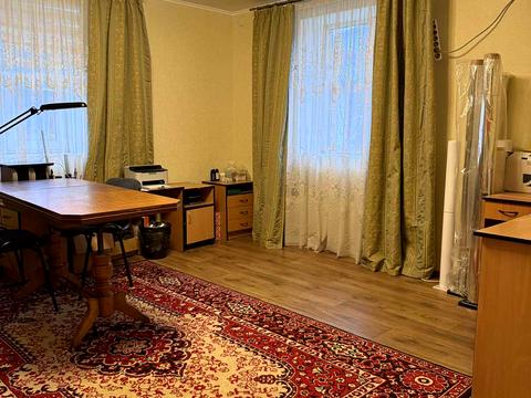 будинок за адресою Металургів вул.