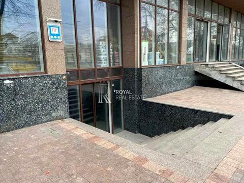 комерційна за адресою Данила Щербаківського вул. (Щербакова), 14