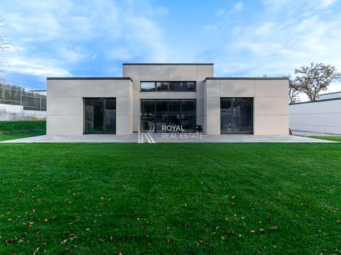 дом по адресу Підлісна