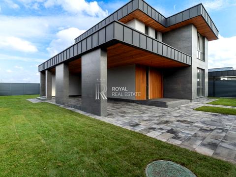 будинок за адресою Грушева вул.