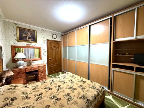 квартира по адресу Червоной Калины просп. (Владимира Маяковского), 15-В